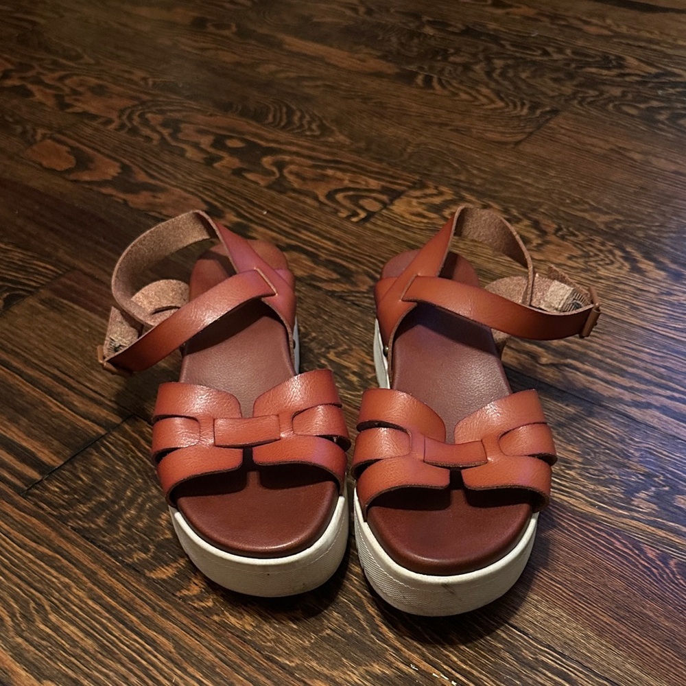 MIA Brown Strappy Sandals with Bow Detail